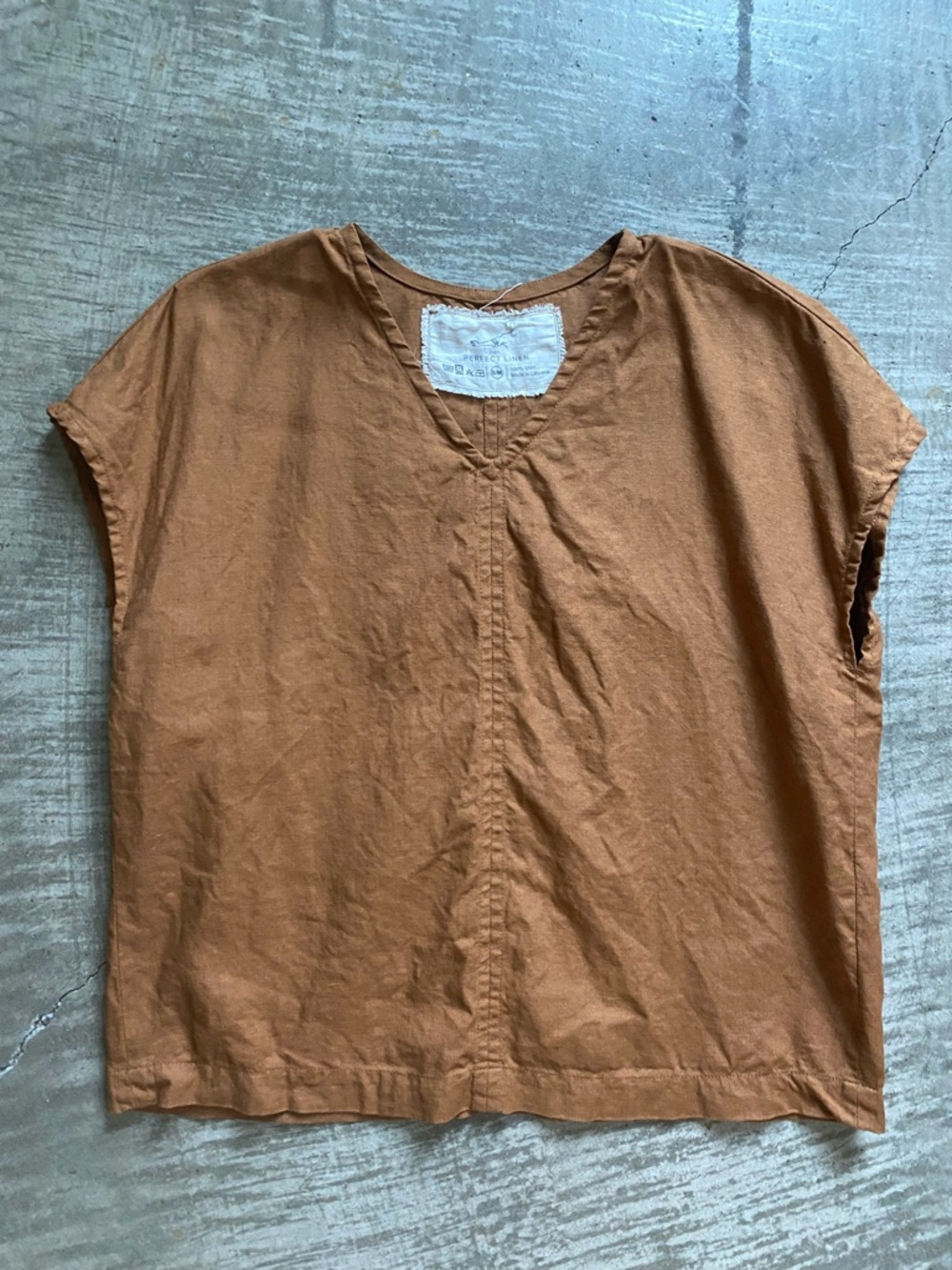 notPERFECTLINEN Malta Linen Top Tee Toast S/M
